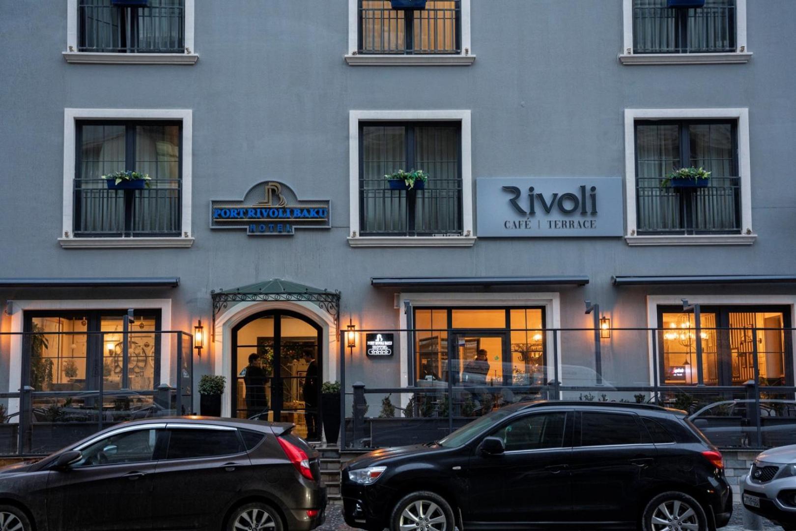Port Rivoli Hotel Baky Esterno foto